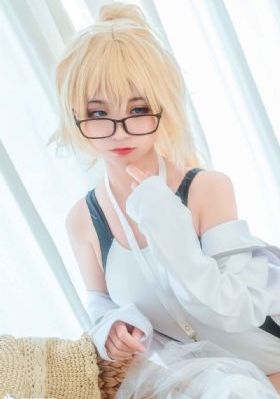 愉欢（绯红）（步步引诱）