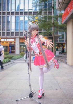 疯狂丑小鸭
