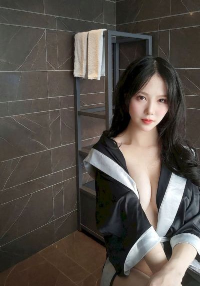 女高中生性感试验