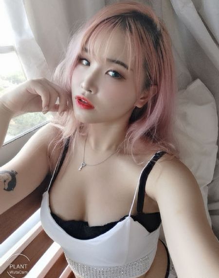 离婚后带娃绚丽回归