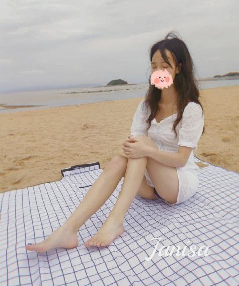 恰如白梨尽落渊