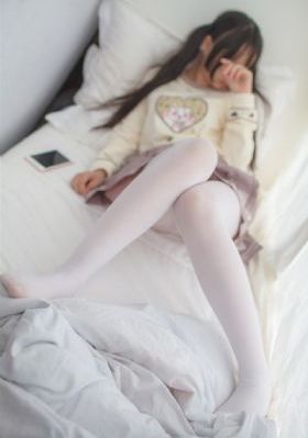 女孩梦三十
