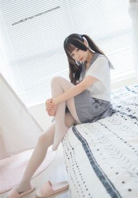 伏尔泰中学