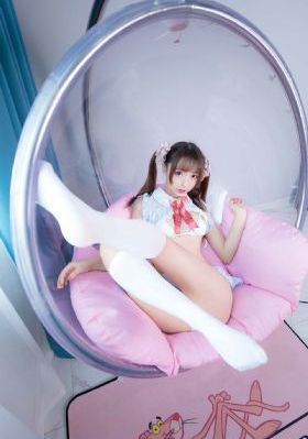 她偏要抢